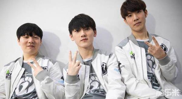 功红粤西公 功红粤西公