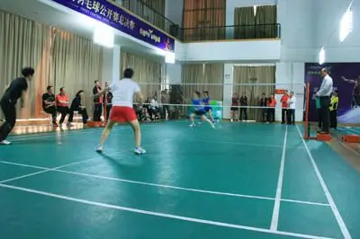 的纵深重叠 的纵深重叠