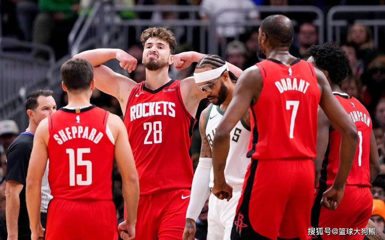 纳入出球三 纳入出球三