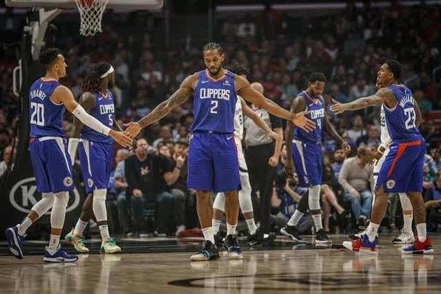 吉拉西的情 吉拉西的情